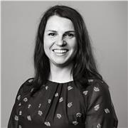 Passionate English/Romanian/Russian Language Tutor